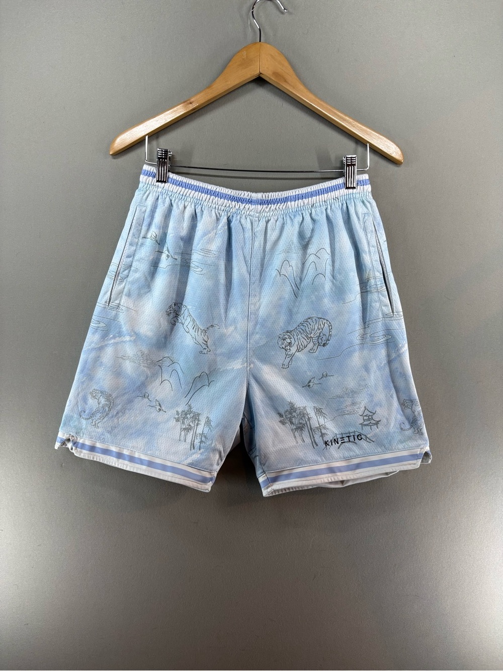 Kinetic Society Shorts Mens Size M Blue Side Design Pockets Draw String Waist